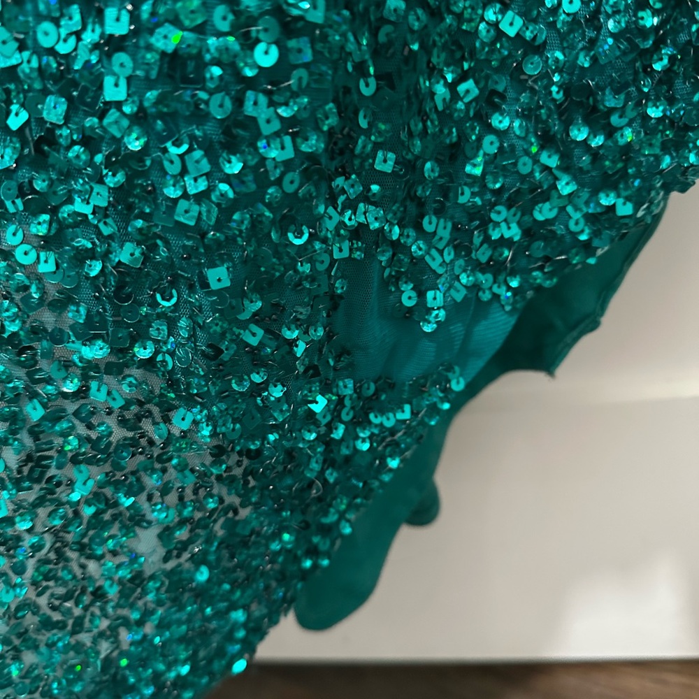 Scalia Emerald Green Sequin Gown sz 8 - Picture 10 of 14